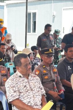 163 KK Warga Lubuk Sidup Terima Huntara Diserahkan Wabup Aceh Tamiang