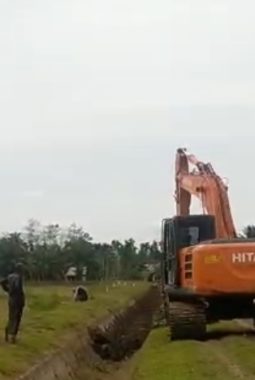 Bupati Aceh Utara Normalisasi Saluran Air Sawah Pasca Banjir, Masyarakat Ucap Terimakasih